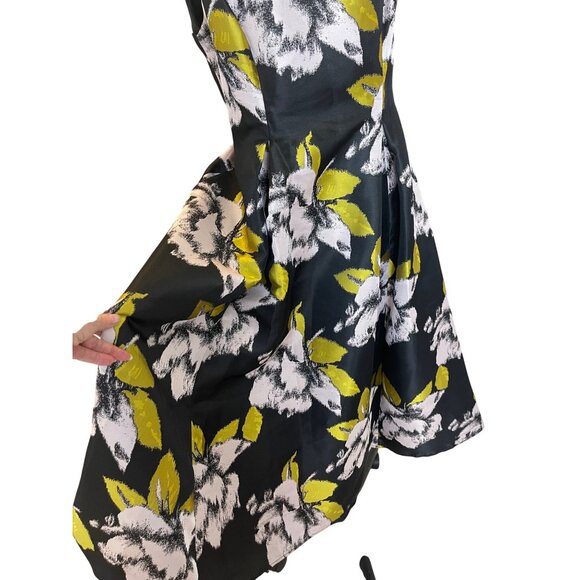 Adrianna Papell womens dress  size 12  side pockets 38ch  32W 42H  46Long - Picture 7 of 16